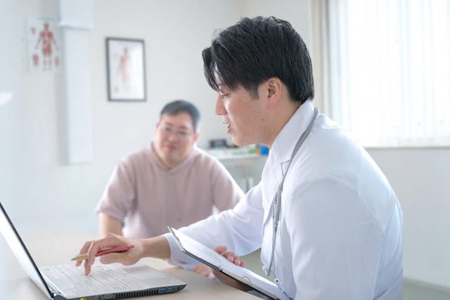 坐骨神経痛はどこで見てもらえばいい？